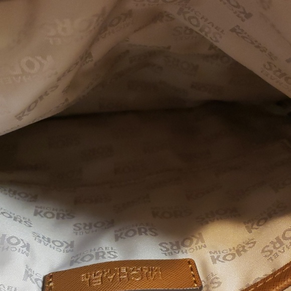 Michael Kors Jet Set Nylon Flat Crossbody - Picture 8 of 8